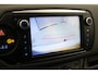 Toyota Yaris 1.5 Hybrid Dynamic | Origineel NL | Fietsensteun | Navigatie | Keyless | Cruise Control | Clima | Camera | 16 inch | Bluetooth | Dakspoiler