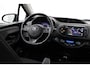Toyota Yaris 1.5 Hybrid Dynamic | Origineel NL | Fietsensteun | Navigatie | Keyless | Cruise Control | Clima | Camera | 16 inch | Bluetooth | Dakspoiler
