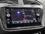 Volkswagen Tiguan 1.4 TSI ACT Comfortline Business | Adaptive cruise | Stoelverwarming | Navigatie | schuif kanteldak | Trekhaak
