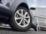 Kia Stonic 1.0 T-GDi MHEV DynamicLine | Trekhaak | Cruise | Camera | Airco |