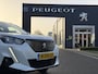 Peugeot 2008 Allure 1.2 PureTech 130PK Navigatie, Achteruitrijcamera, Panoramadak, Keyless Start, Trekhaak, Parkeersensoren, Apple Carplay, Android Auto