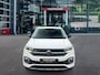 Volkswagen T-Cross 1.5 TSI DSG R-LINE TREKHAAK/CAMERA/ACC/NAVI/STOELVERW