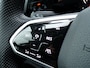 Volkswagen Golf 1.5 TSI R-Line, Carplay + Android Auto / Schuifdak / Stoel+Stuurverwarming / Sensoren V+A / Keyless / Adaptive Cruise / 17'' LMV