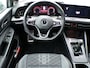 Volkswagen Golf 1.5 TSI R-Line, Carplay + Android Auto / Schuifdak / Stoel+Stuurverwarming / Sensoren V+A / Keyless / Adaptive Cruise / 17'' LMV