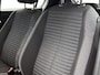 Peugeot 208 Active Pack 75pk | Navigatie via Apple Carplay / Android Auto | Airco | Cruise Control | Parkeersensoren | Bluetooth | DAB+ radio | Automatisch dimlicht | Elektrisch inklapbare spiegels | 16" lichtmetalen velgen |