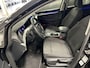 Volkswagen Golf 1.0 eTSI 110pk DSG Life · Camera · Apple/Android Car Play · Sfeerverlichting · P-Sensoren · Navigatie · 16'' Inch · Garantie t/m 04-02-2028 of 100.000km