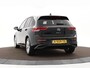 Volkswagen Golf 1.0 eTSI 110pk DSG Life · Camera · Apple/Android Car Play · Sfeerverlichting · P-Sensoren · Navigatie · 16'' Inch · Garantie t/m 04-02-2028 of 100.000km