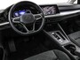 Volkswagen Golf 1.0 eTSI 110pk DSG Life · Camera · Apple/Android Car Play · Sfeerverlichting · P-Sensoren · Navigatie · 16'' Inch · Garantie t/m 04-02-2028 of 100.000km