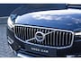 Volvo XC60 Recharge T8 AWD Inscription | Luchtvering | Bowers & Wilkins Premium Audio | 360° Parkeercamera | Parkeersensoren voor + achter | Massage in voorstoelen | Stoelverwarming | Stoelventilatie |