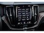 Volvo XC60 Recharge T8 AWD Inscription | Luchtvering | Bowers & Wilkins Premium Audio | 360° Parkeercamera | Parkeersensoren voor + achter | Massage in voorstoelen | Stoelverwarming | Stoelventilatie |
