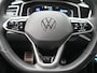 Volkswagen T-Roc 1.5 TSI R-Line DSG / Panoramadak / Navi / Camera / Adaptive cruise