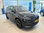 Skoda Karoq 1.5 TSI ACT Sportline Business PANORAMA DAK | TREKHAAK | STOEL-STUUR-VOORRUIT VERWARMING | CRUISE CONTROL | SFEER VERLICHTING | APPLE CARPLAY | ACHTERUITRIJ CAMERA