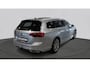 Volkswagen Passat Variant 1.5 TSI R-Line Business | Leder | Panoramadak | Trekhaak |