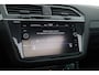 Volkswagen Tiguan 1.4 TSI eHybrid R-Line Business+ | Pano | Elek. Trekhaak | Dig. Cockpit | PDC | Stoel- Stuurverw. | Adapt. Cruise | Nav+App.Connect | IQ.Light v