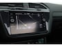 Volkswagen Tiguan 1.4 TSI eHybrid R-Line Business+ | Pano | Elek. Trekhaak | Dig. Cockpit | PDC | Stoel- Stuurverw. | Adapt. Cruise | Nav+App.Connect | IQ.Light v