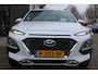 Hyundai Kona 1.6 GDI HEV Premium Leder/Navi/Cam/18"/Wint/Pdc/Trek. "RIJKLAAR"