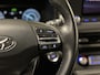 Hyundai Kona Electric EV Comfort Smart 39 kWh | SOH 100% | Parkeersensoren | Cruise Control | Achteruitrijcamera | Apple Carplay | Android Auto | Stoel/Stuurverwarming | Keyless | DAB | Airconditioning