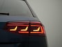 Volkswagen Passat 1.4 TSI PHEV GTE Business Panoramadak / DSG / Navigatie / Adaptive cruise / Camera