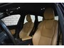 Volvo XC60 T4 190PK Momentum | Leder | Navi | Stoelverwarming |