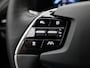 Kia Niro EV Light Advanced 64.8 kWh | Stoel en Stuur Verwarming | Parkeer sensoren Voor & Achter | Camera | Cruise Control