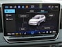 Volkswagen Tiguan 1.5 eTSI R-Line Business | IQ-light | massagestoelen | digitaal dashboard | verwarmde voorruit