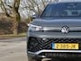 Volkswagen Tiguan 1.5 eTSI R-Line Business | IQ-light | massagestoelen | digitaal dashboard | verwarmde voorruit