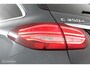 Mercedes-Benz C-klasse Estate 286Pk Plug-in hydride | 73,7% SOH | Burmester audio | elec.Kofferklep | PDC V&A | Camera | Essenhout interieur | Luchtvering | Zwart leder| Navi | DEALER-STAAT