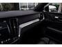 Volvo V60 2.0 T6 Recharge AWD R-Design SOH 90% I Panoramadak I Harman Kardon I 21" I HeadUp I Blis I Stuur & stoelverwarming I BTW
