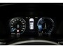 Volvo V60 2.0 T6 Recharge AWD R-Design SOH 90% I Panoramadak I Harman Kardon I 21" I HeadUp I Blis I Stuur & stoelverwarming I BTW