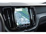 Volvo XC60 T6 350PK Automaat AWD Plus Black Edition / Trekhaak / Panoramadak / BLIS / Adaptieve cruise control / Keyless entry / Stoel - en stuurwielverwarming / elektrische stoelen met geheugen / Parkeersensoren met 360 camera / Elektrische achterklep