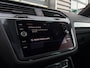 Volkswagen Tiguan 1.4 TSI 125 pk Highline Business R | Panoramadak | Elektrische achterklep | Cruise control adaptief |