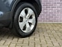 Volvo XC40 2.0 B4 Business Pro LED | verwarmde voorstoelen | Stuurwiel verwarming | lederen bekleding | 360 graden camera | elektrische achter klep | Adaptieve cruise control | Volvo On Call | All Season banden |
