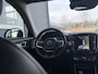 Volvo XC40 2.0 B4 Business Pro LED | verwarmde voorstoelen | Stuurwiel verwarming | lederen bekleding | 360 graden camera | elektrische achter klep | Adaptieve cruise control | Volvo On Call | All Season banden |