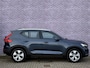 Volvo XC40 2.0 B4 Business Pro LED | verwarmde voorstoelen | Stuurwiel verwarming | lederen bekleding | 360 graden camera | elektrische achter klep | Adaptieve cruise control | Volvo On Call | All Season banden |