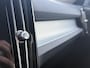 Volvo XC40 2.0 B4 Business Pro LED | verwarmde voorstoelen | Stuurwiel verwarming | lederen bekleding | 360 graden camera | elektrische achter klep | Adaptieve cruise control | Volvo On Call | All Season banden |