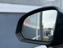 Volvo XC40 2.0 B4 Business Pro LED | verwarmde voorstoelen | Stuurwiel verwarming | lederen bekleding | 360 graden camera | elektrische achter klep | Adaptieve cruise control | Volvo On Call | All Season banden |