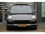 Porsche Cayenne 3.0 E-Hybrid LUCHTVERING INNODRIVE PANO!