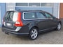 Volvo V70 3.2 6-cilinder Aut | Leder | Stoelverw | Cruise | Youngtimer | Nette auto