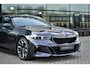BMW 5-Serie 530e M-sport 299pk Pano Bowers&Wilkins Trekhaak IconicGlow Stoelventilatie