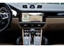 Porsche Cayenne 3.0 E-Hybrid SportDesign 462pk Pano Head-up Trekhaak Stoelventilatie 18-weg ACC 360-camera