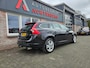 Volvo V60 1.6 T3 Momentum Trekhaak! Automaat! Dealer Onderhouden! Airco/Clima! Cruise Control!