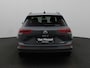 Volkswagen Golf Variant 1.5 eTSI Life Business 130 PK | Automaat | Stoelverwarming| Cruise Control Adaptief | Stuurwiel verwarming | Apple Carplay | Android Auto | Elektrische Achterklep | Camera| Navi | Cam | Climatronic | LED | Parkeersensoren | Licht metalen velgen |