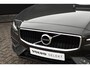 Volvo V60 B3 Essential Edition | Adaptieve Cruise Control | Camera | Stoel en stuurverwarming | DAB+| Lederen bekleding |