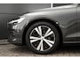 Volvo V60 2.0 B3 Essential Edition | Adaptieve Cruise Control | Camera | Stoel en stuurverwarming | DAB+| Lederen bekleding |