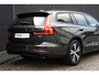 Volvo V60 B3 Essential Edition | Adaptieve Cruise Control | Camera | Stoel en stuurverwarming | DAB+| Lederen bekleding |