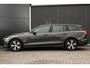 Volvo V60 B3 Essential Edition | Adaptieve Cruise Control | Camera | Stoel en stuurverwarming | DAB+| Lederen bekleding |