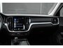 Volvo V60 B3 Essential Edition | Adaptieve Cruise Control | Camera | Stoel en stuurverwarming | DAB+| Lederen bekleding |