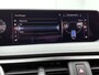 Lexus UX 250h Executive Line 183 PK | Automaat | Cruise Control Adaptief | Elektrische stoelen met geheugen | Apple Carplay | Android Auto | Climate Control | Navigatie | 360 camera | Head Up Display |