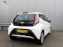 Toyota Aygo 1.0 VVT-i x-play | Airco | Bluetooth | Camera | 12 maanden garantie | 100% onderhouden