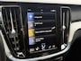 Volvo V60 2.0 T6 Recharge AWD Inscription | Panoramadak | Stoel/Stuurverwarming | Apple carplay | Elek. trekhaak | Sportstoelen | Leder